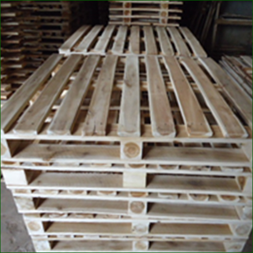 Pallet gỗ