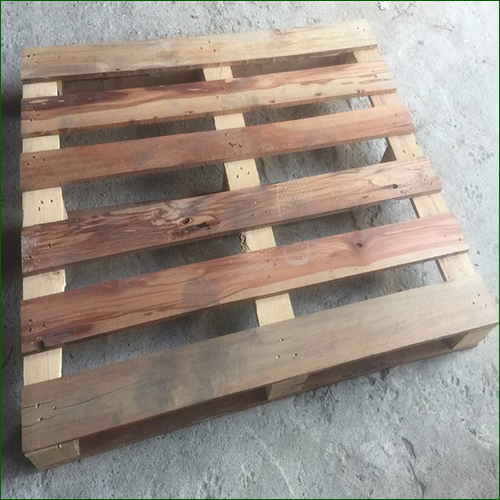 Pallet gỗ