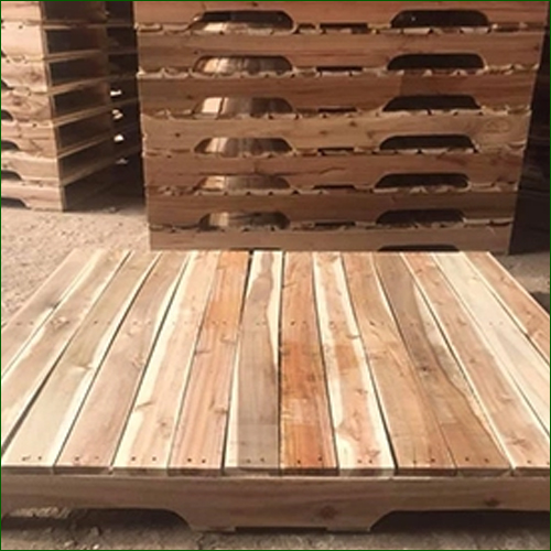 Pallet gỗ